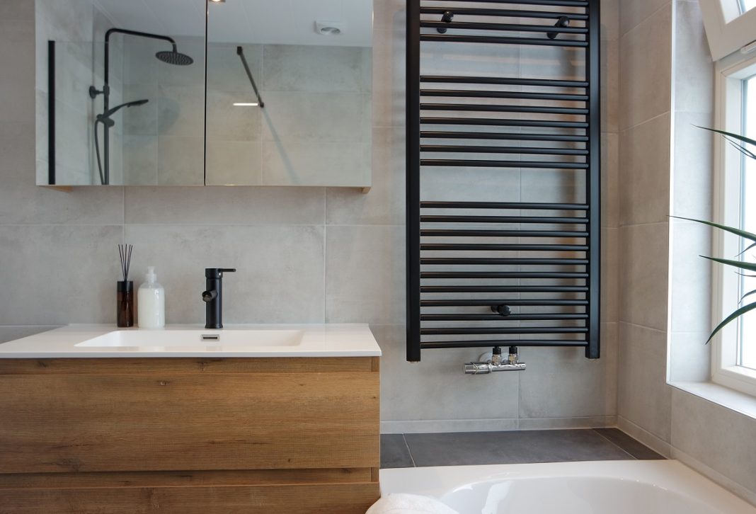 Comment organiser une petite salle de bain ?