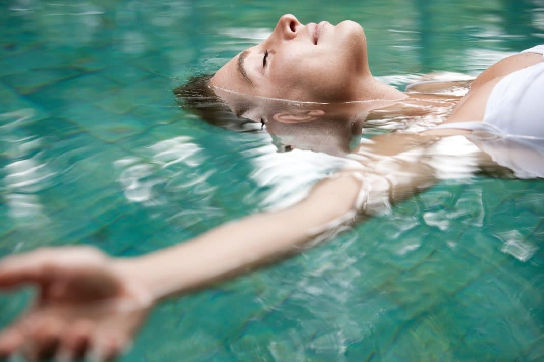 Piscine Miroir : la Piscine à Débordement par Excellence