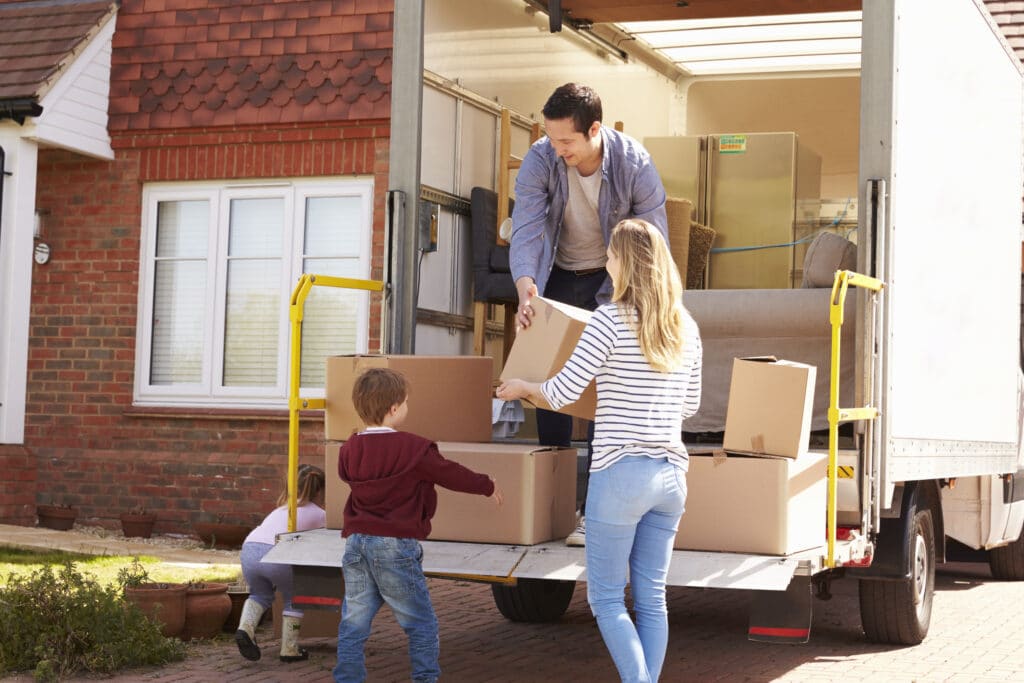 Pourquoi opter pour la location d’un camion de déménagement ?