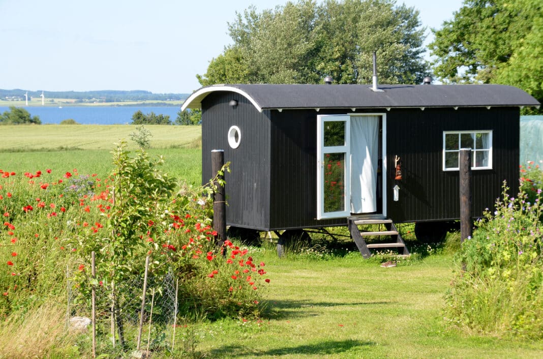 Peut-on installer un mobil-home dans son jardin ?