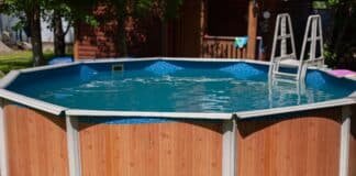 Comment habiller une piscine tubulaire ?